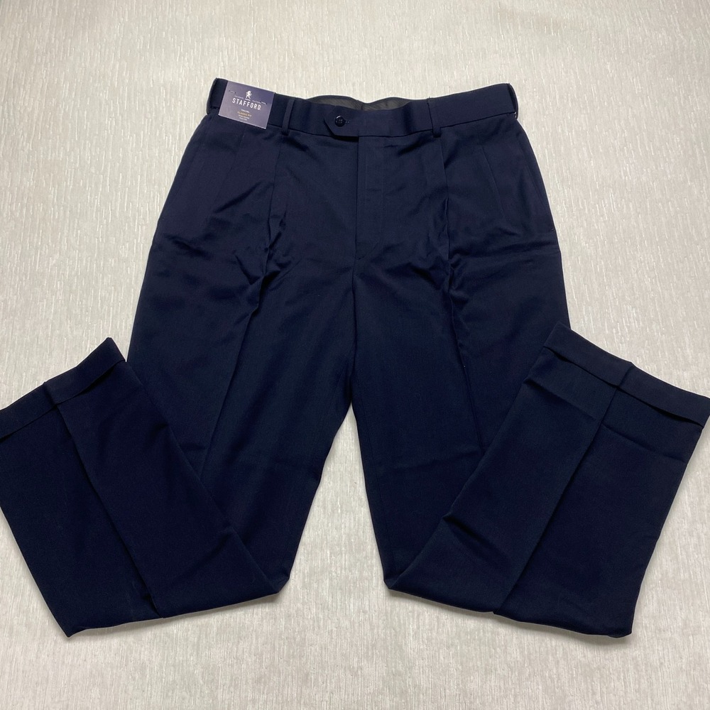 Stafford Travel Dress Pants Mens 38x32 Navy Blue Pleated Classic Fit 04954-4